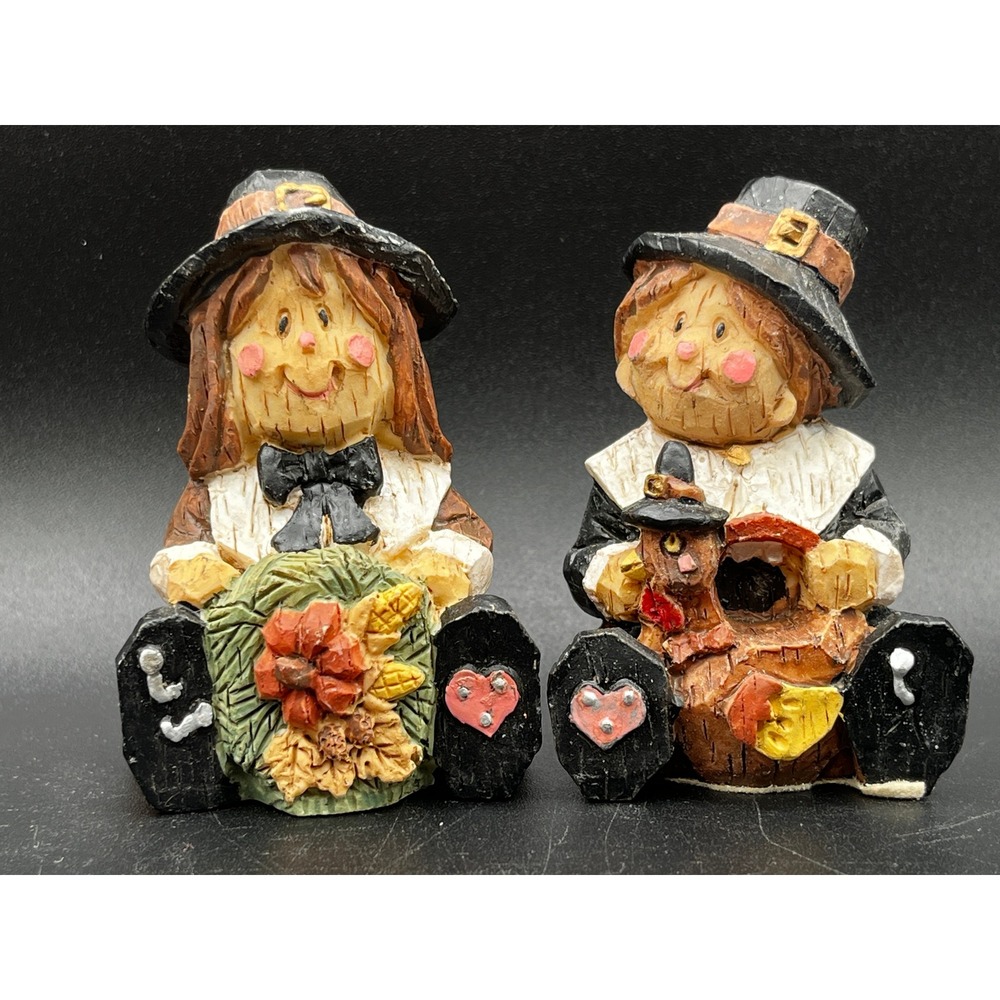 Set of 2 Resin Pilgrim Couple Figurines Thanksgiving Harvest Decor Set 2.5"